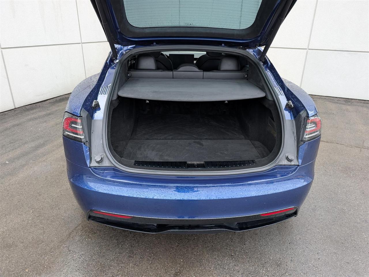 2024 Tesla Model S AWD Photo