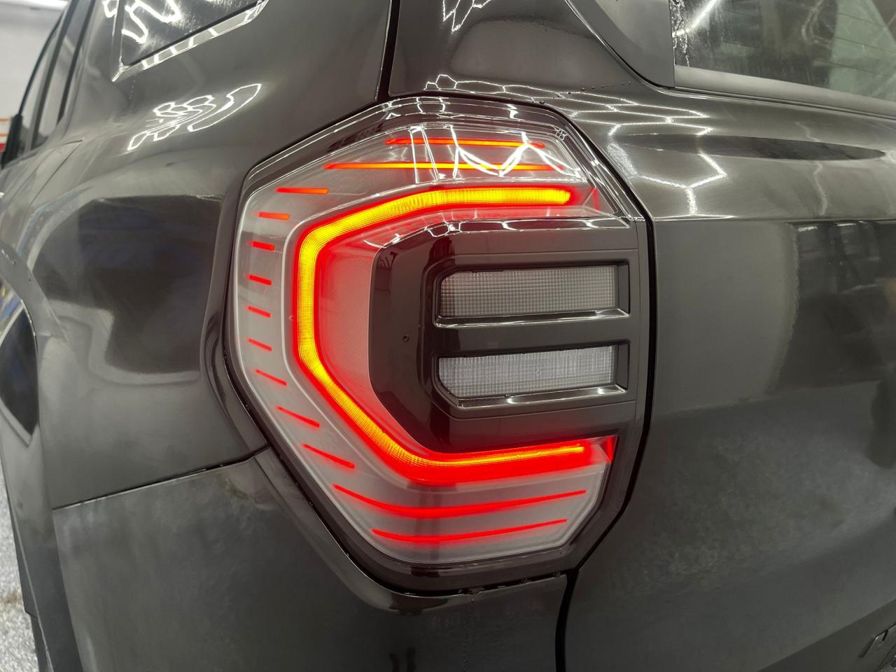 2025 Toyota 4Runner Platinum | Hybrid | Running Boards Photo