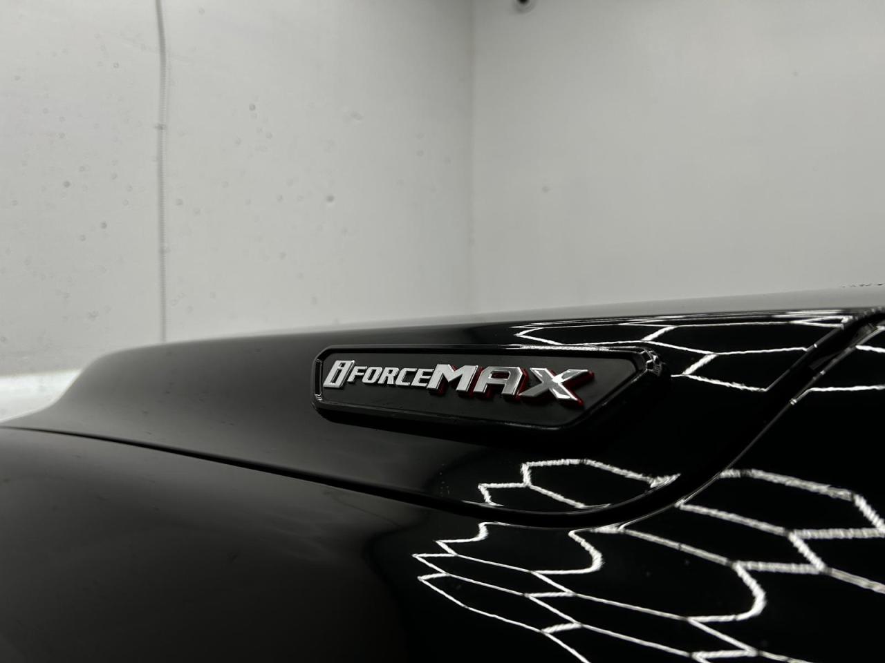 2025 Toyota 4Runner Platinum | Hybrid | Running Boards Photo