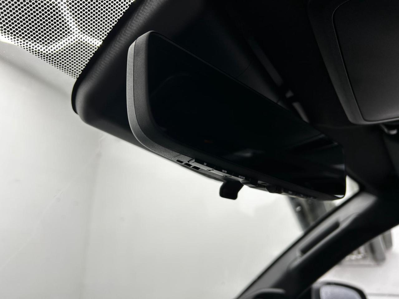 2025 Toyota 4Runner Platinum | Hybrid | Running Boards Photo