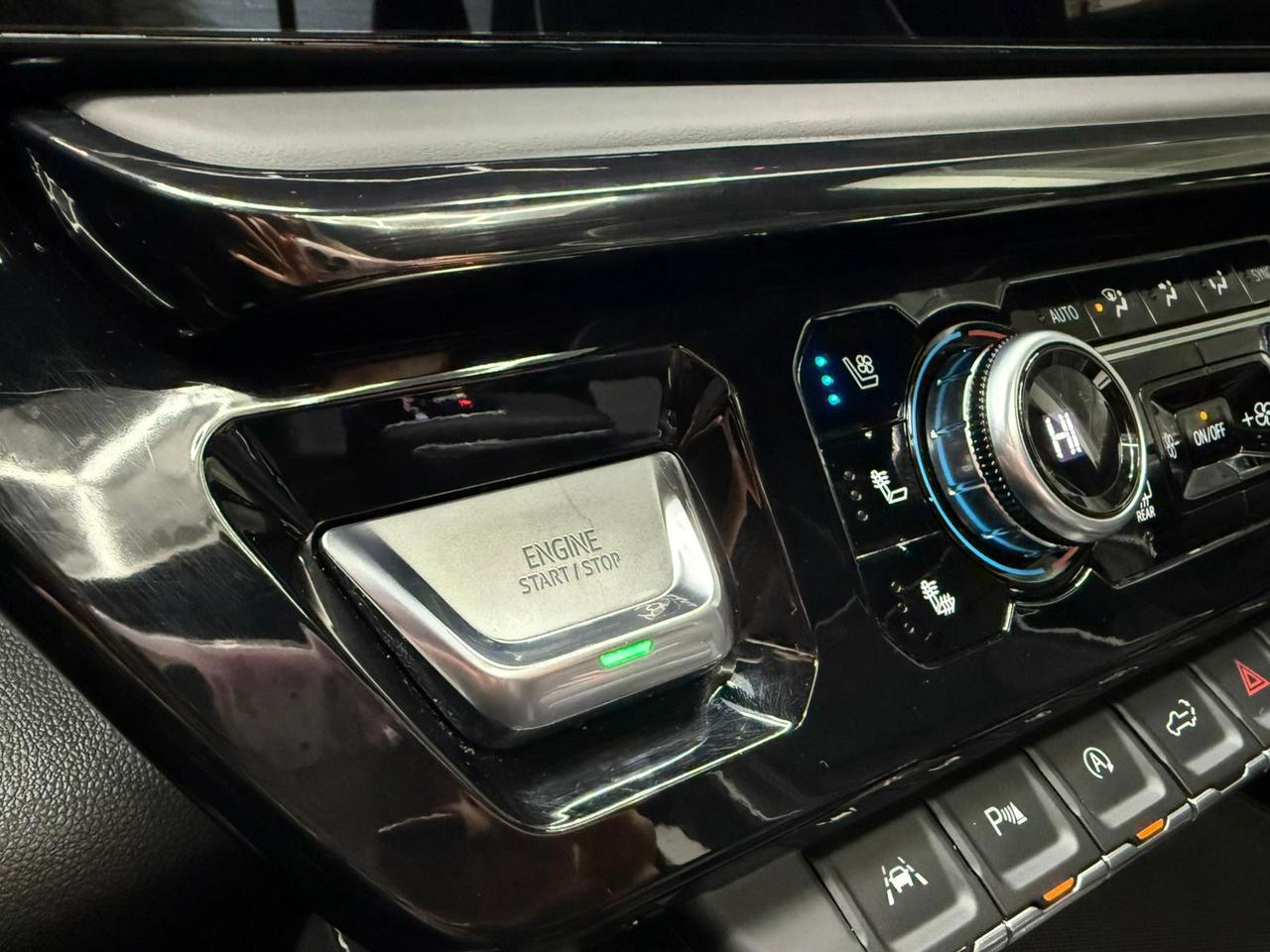 2023 GMC Sierra 1500 AT4X | Running Boards | Leather Photo