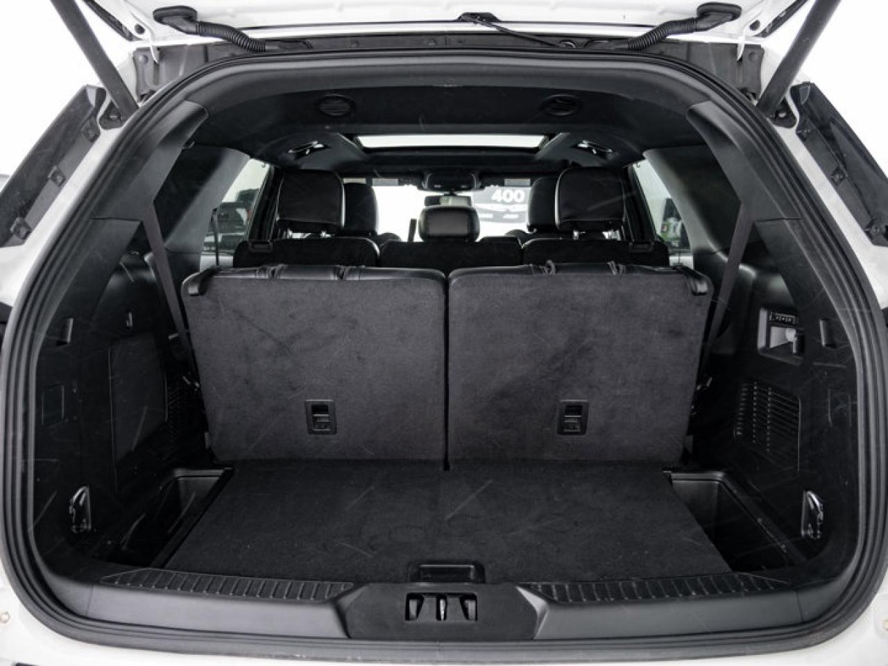 2024 Ford Explorer ST Photo