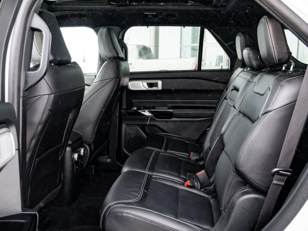 2024 Ford Explorer ST Photo