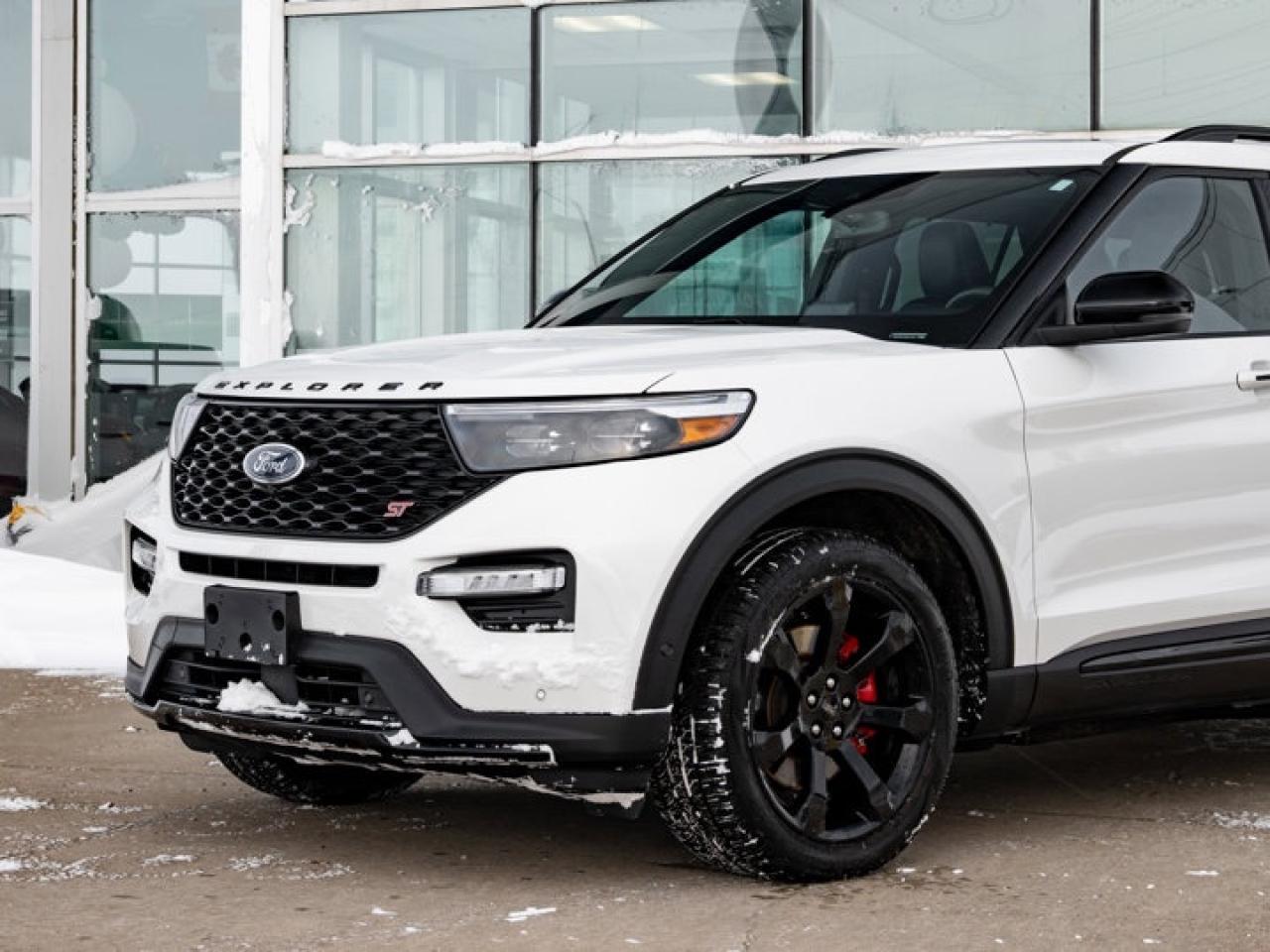 2024 Ford Explorer ST Photo