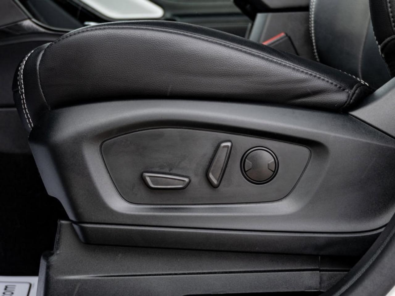 2024 Ford Explorer ST Photo