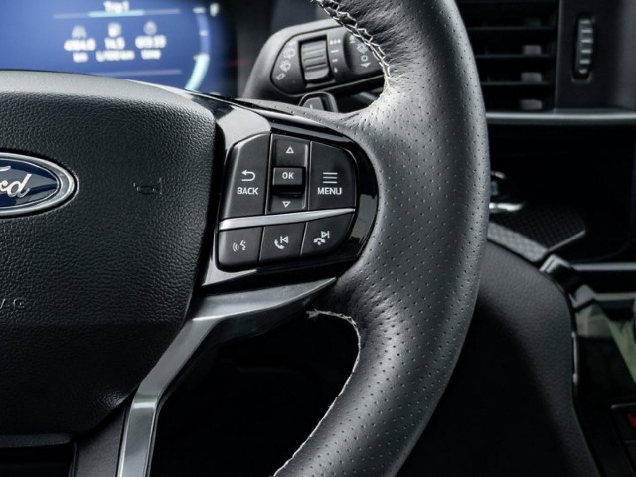 2024 Ford Explorer ST Photo