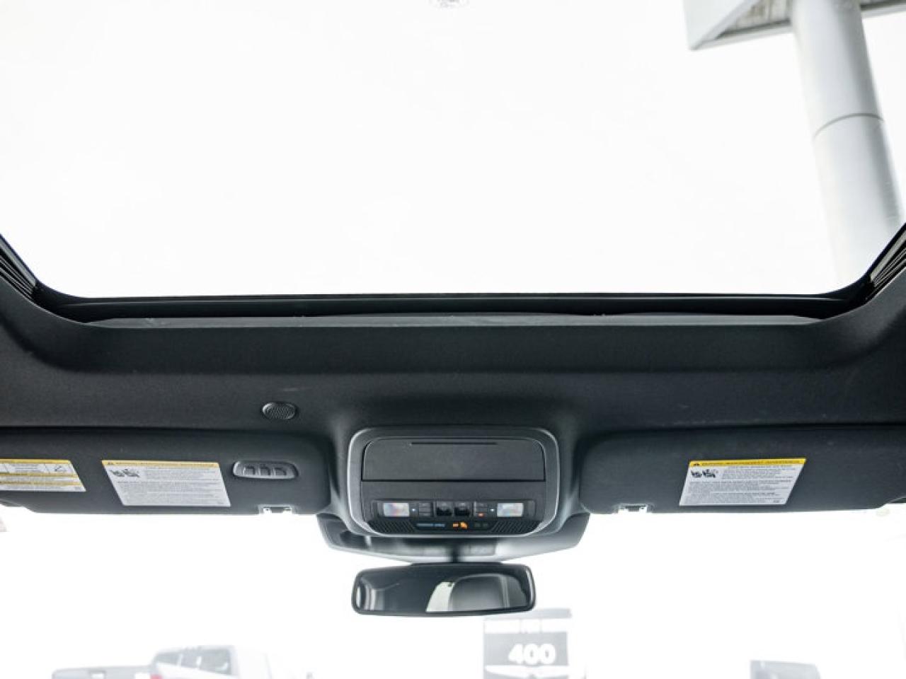 2024 Ford Explorer ST Photo