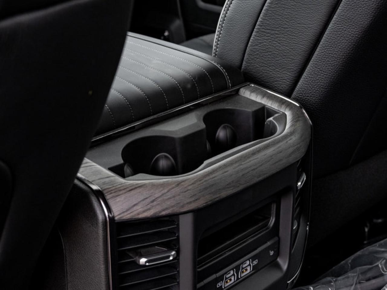 2026 RAM 3500 Limited Photo