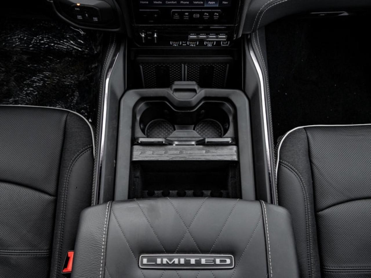 2026 RAM 3500 Limited Photo