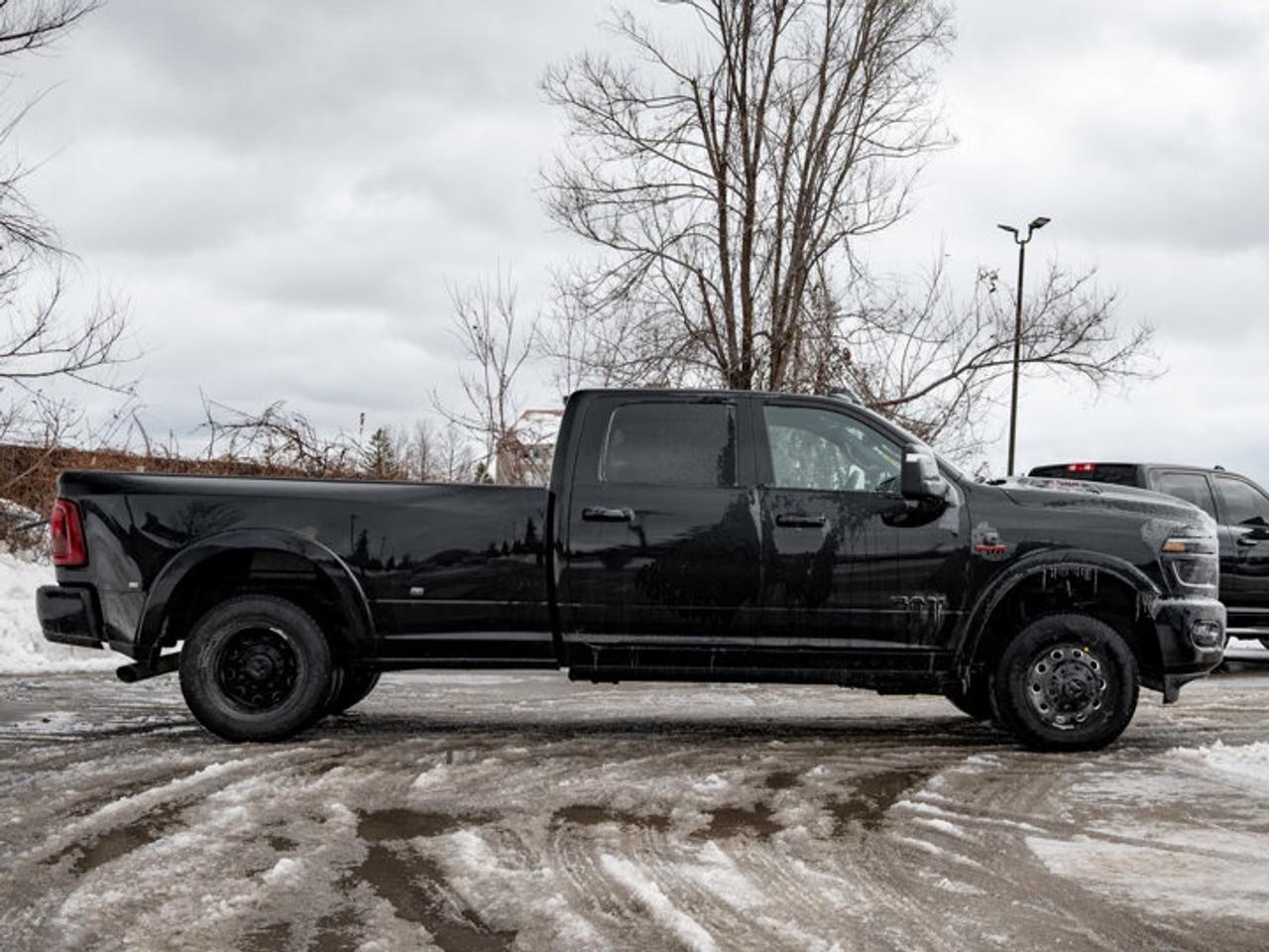 2026 RAM 3500 Limited Photo