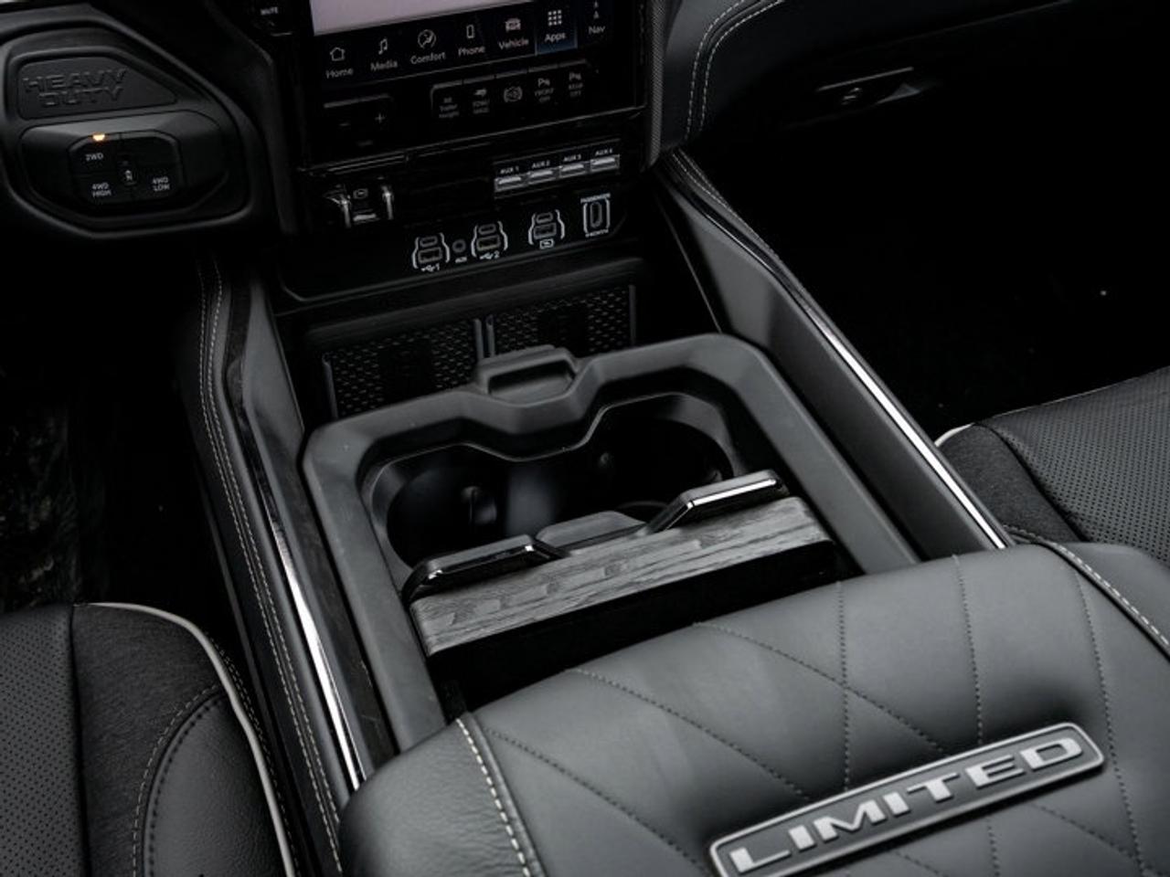 2026 RAM 3500 Limited Photo