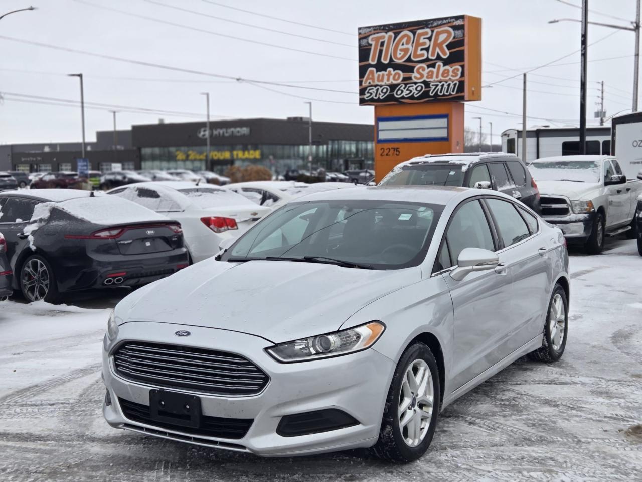 2014 Ford Fusion SE, AUTO, SEDAN, ONLY 142KMS, CERTIFIED Photo