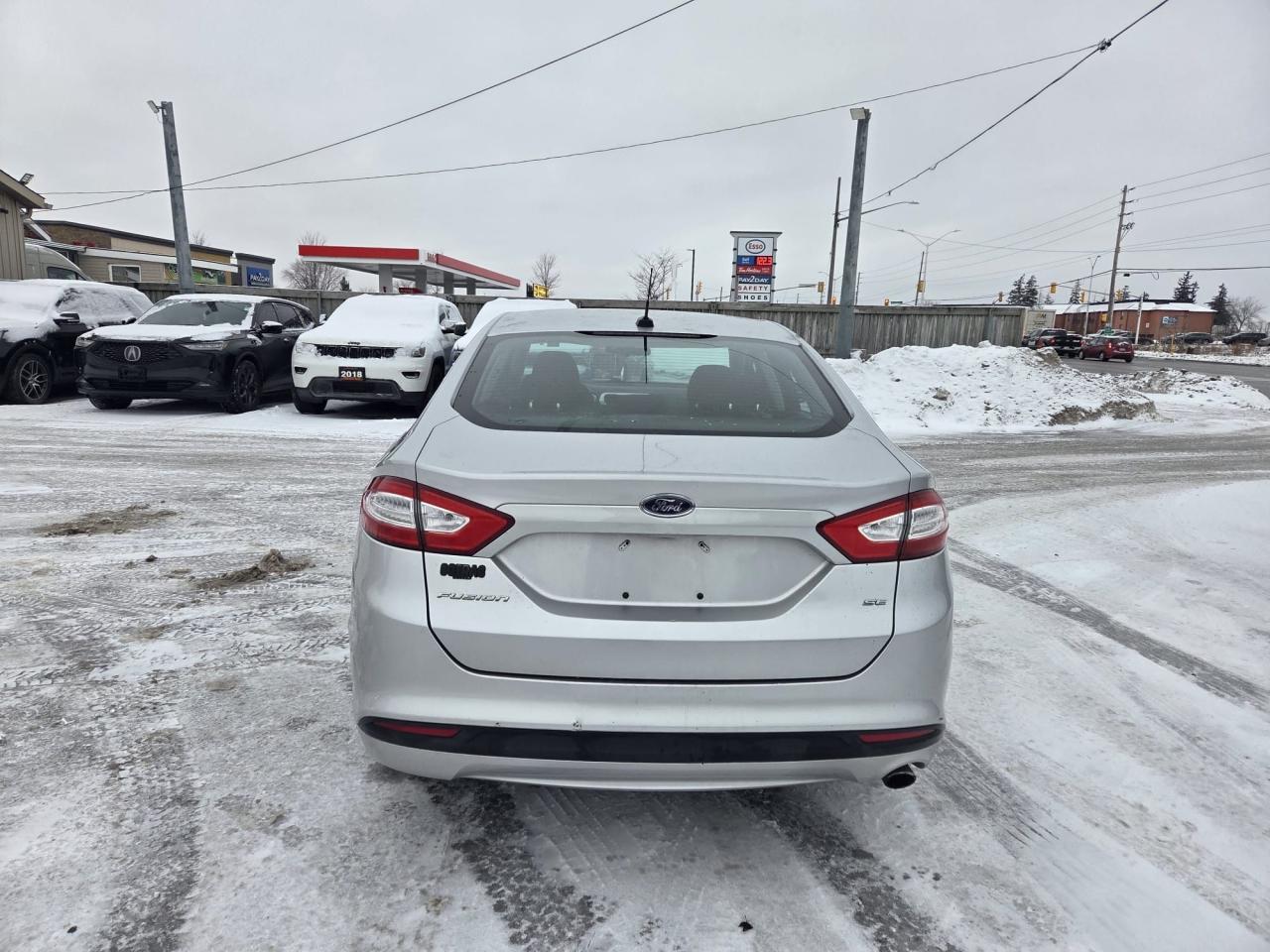2014 Ford Fusion SE, AUTO, SEDAN, ONLY 142KMS, CERTIFIED Photo3