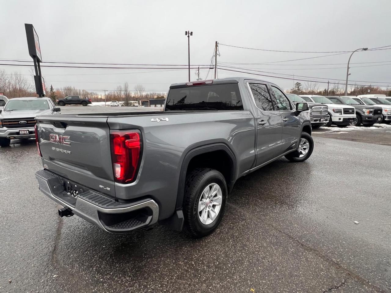 2021 GMC Sierra 1500 SLE Photo4