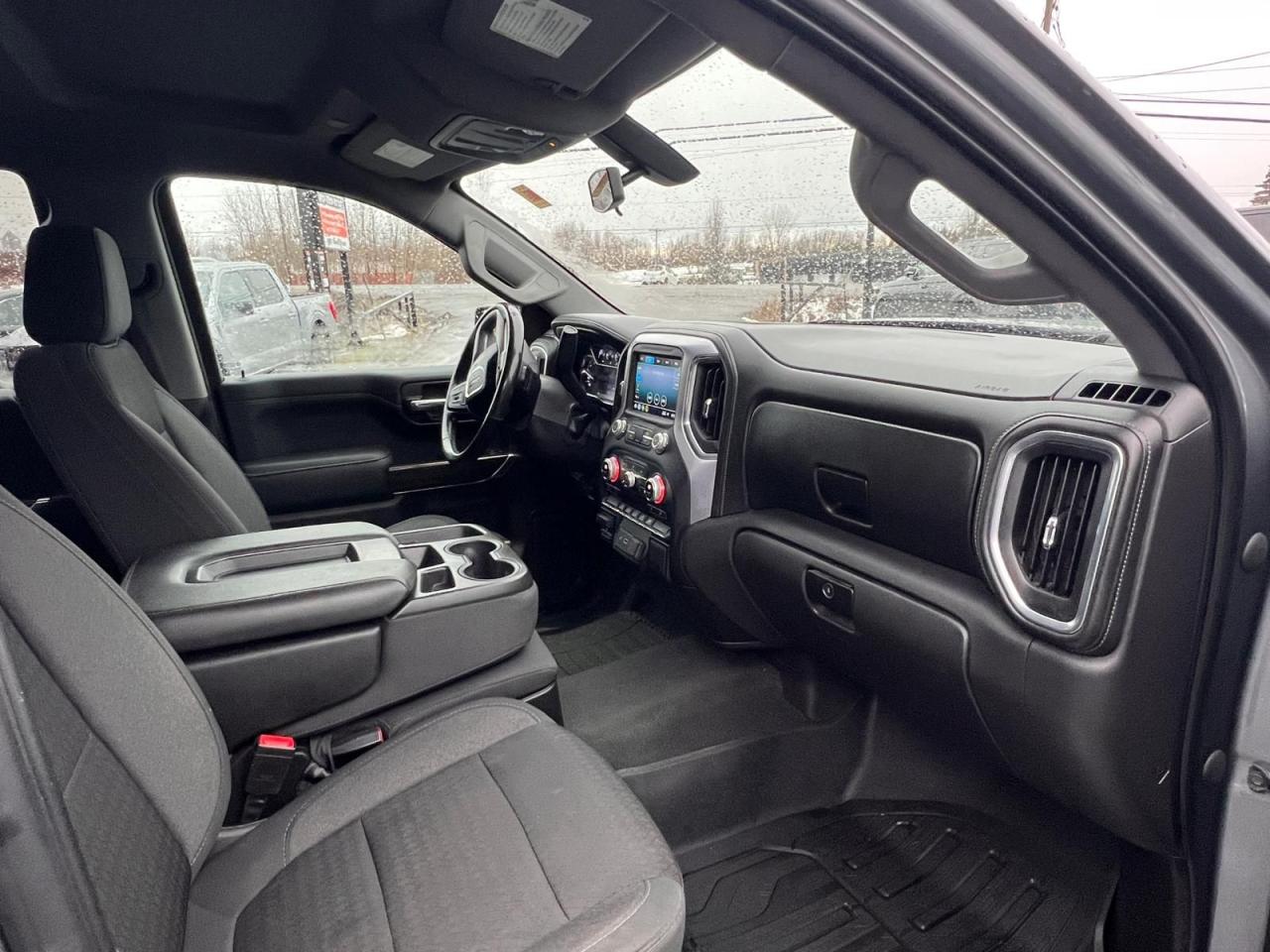 2021 GMC Sierra 1500 SLE Photo