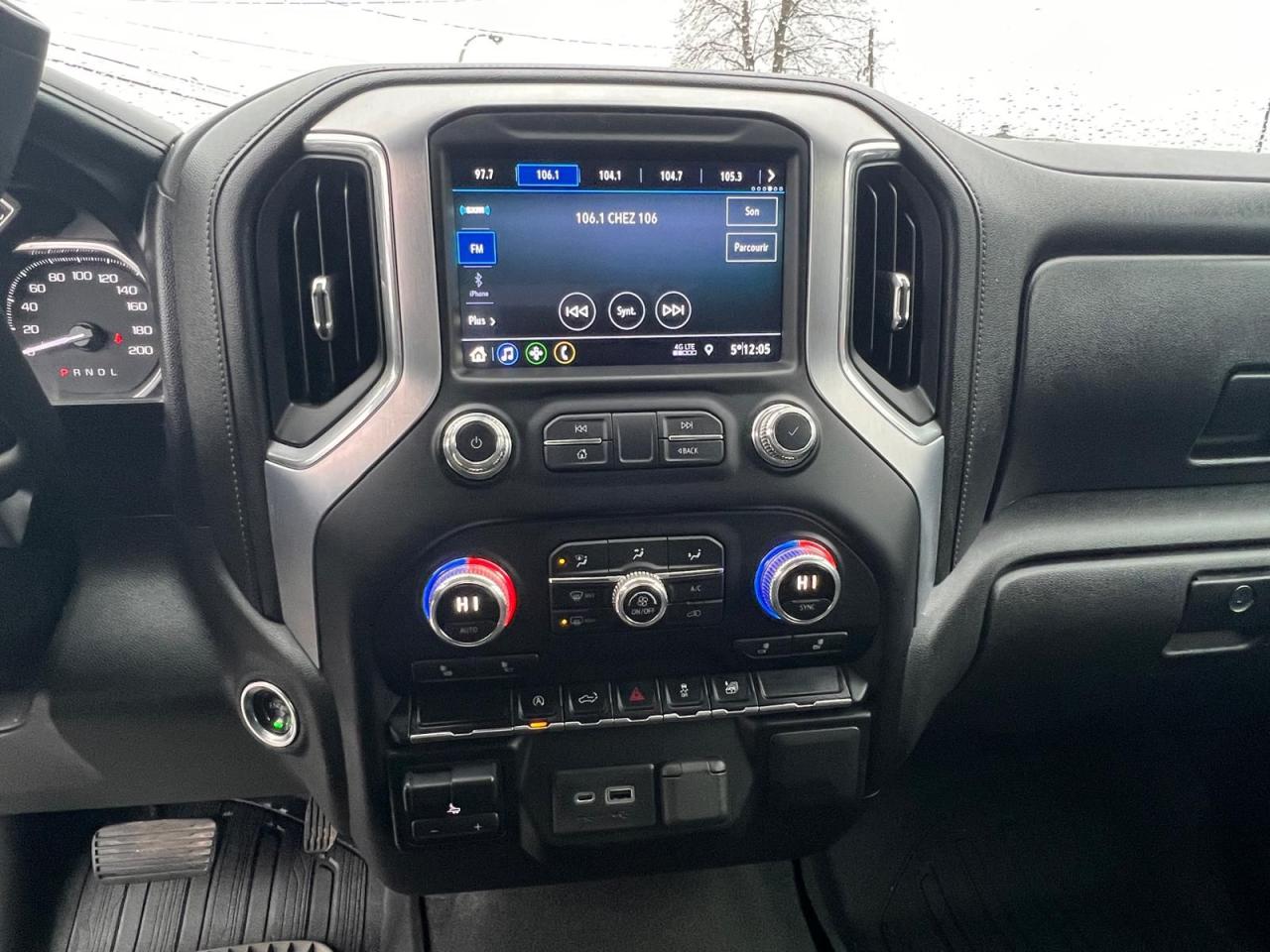 2021 GMC Sierra 1500 SLE Photo
