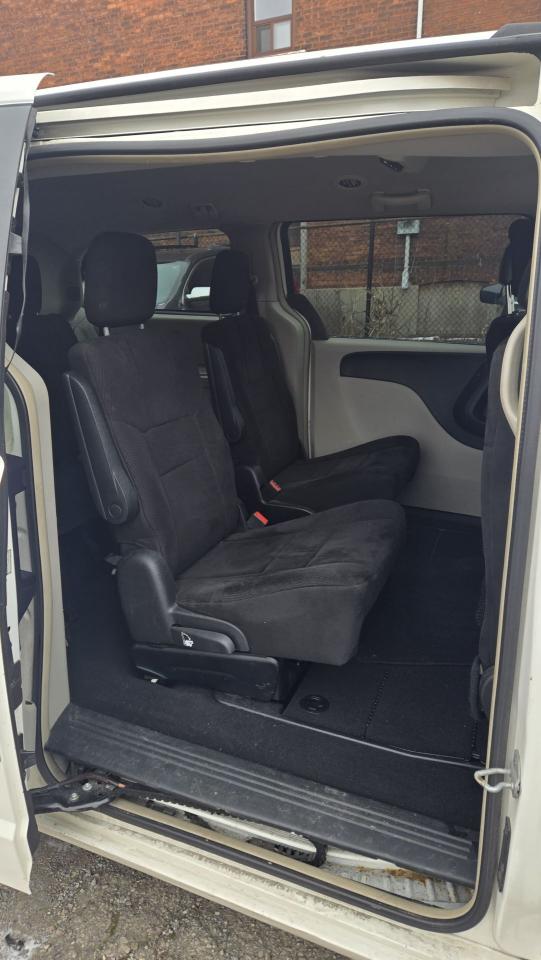 2011 Dodge Grand Caravan Crew Photo