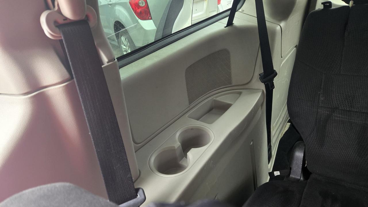 2011 Dodge Grand Caravan Crew Photo