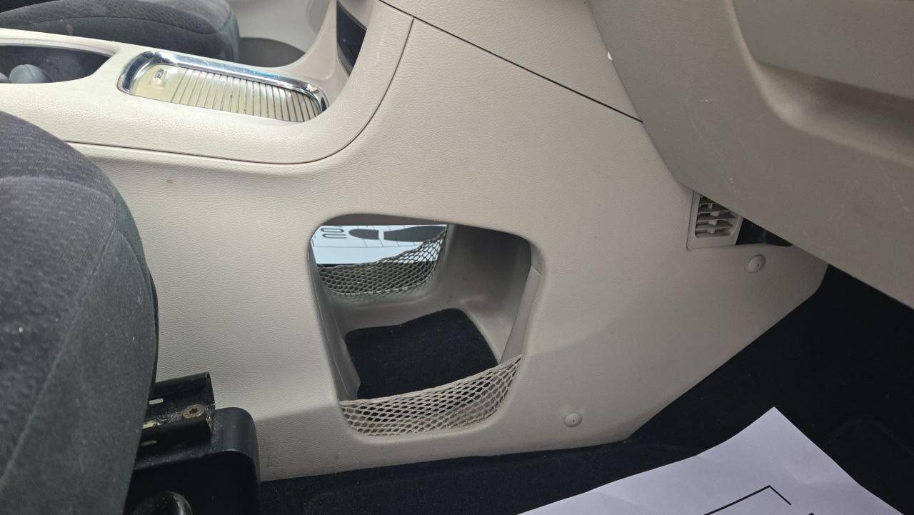 2011 Dodge Grand Caravan Crew Photo