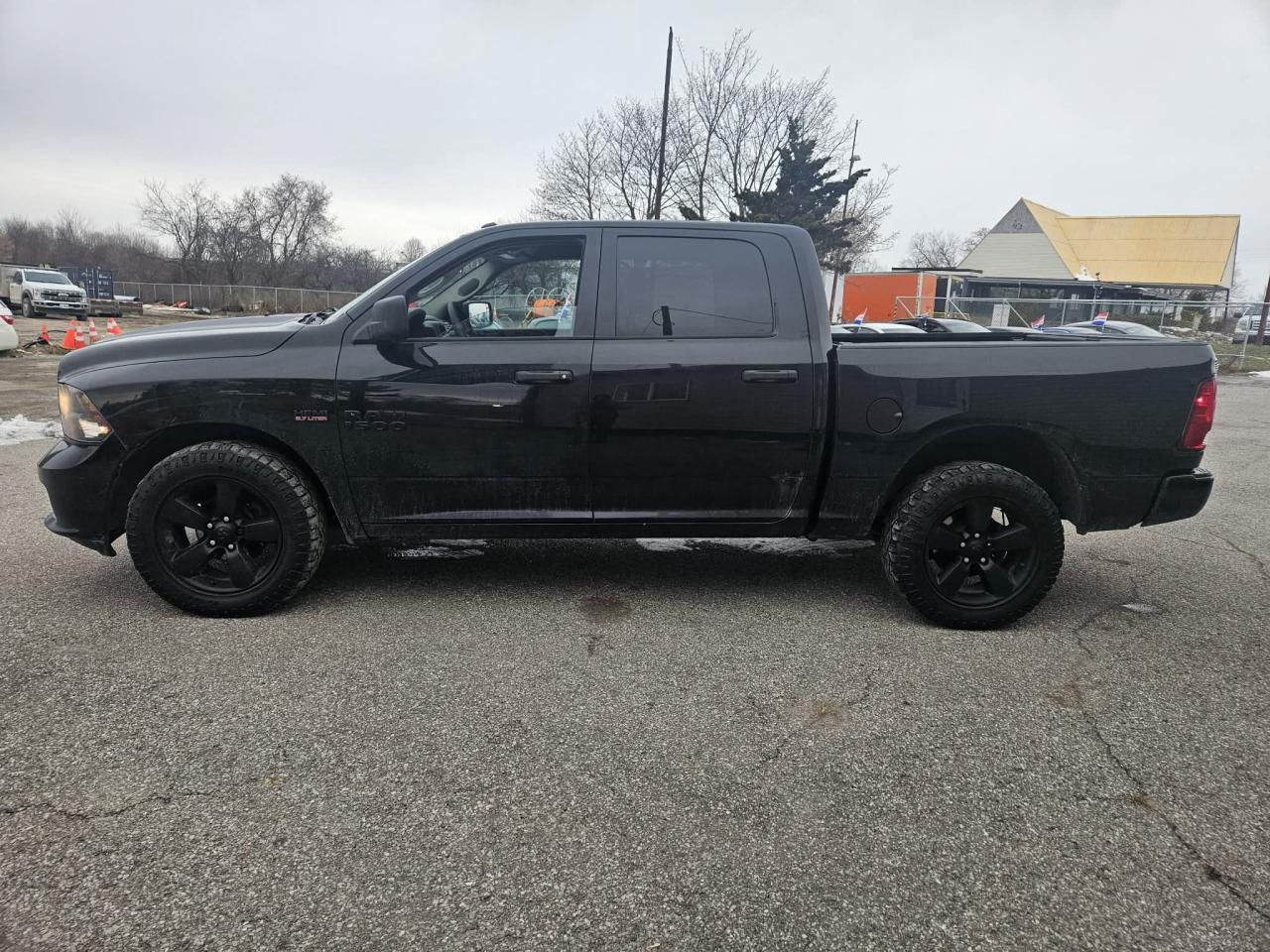 2017 RAM 1500 Express Photo