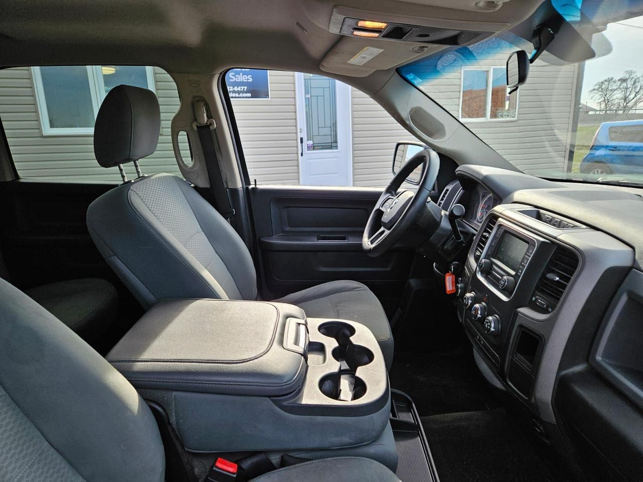 2017 RAM 1500 Express Photo