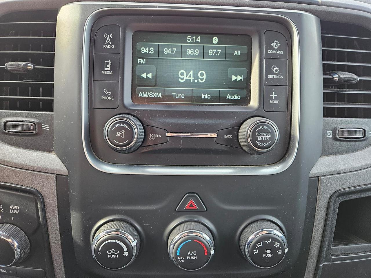 2017 RAM 1500 Express Photo