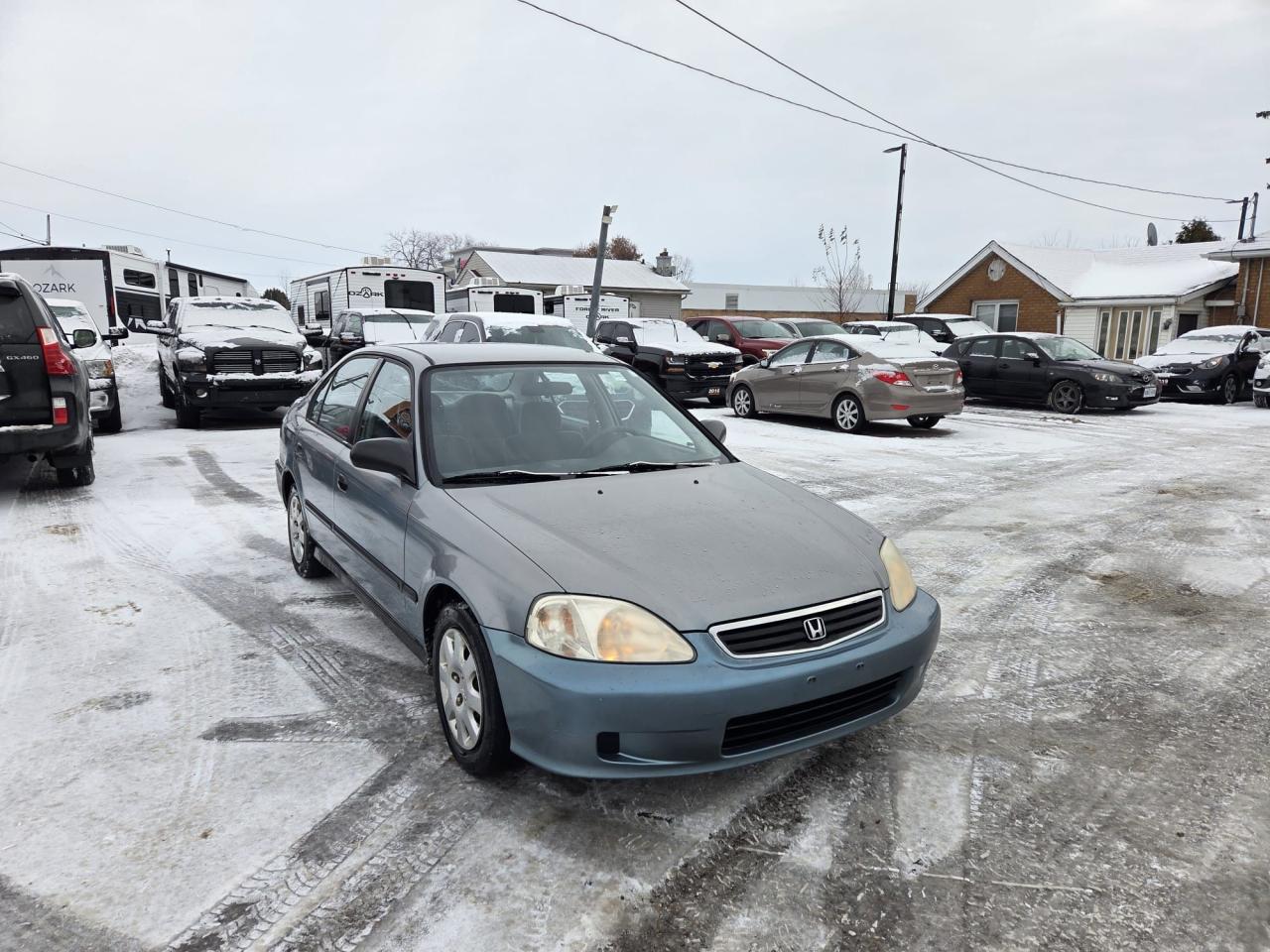 1999 Honda Civic LX, SEDAN, AUTO, ONLY 184KMS, RUNS WELL, AS IS Photo