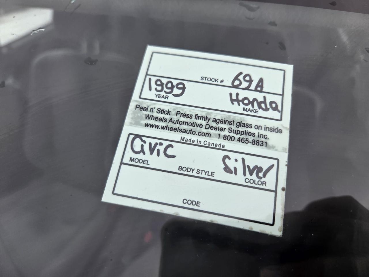 1999 Honda Civic LX, SEDAN, AUTO, ONLY 184KMS, RUNS WELL, AS IS Photo