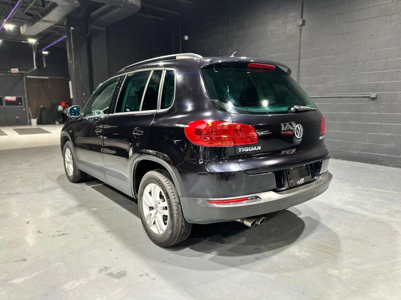 2016 Volkswagen Tiguan Trendline - Photo #4