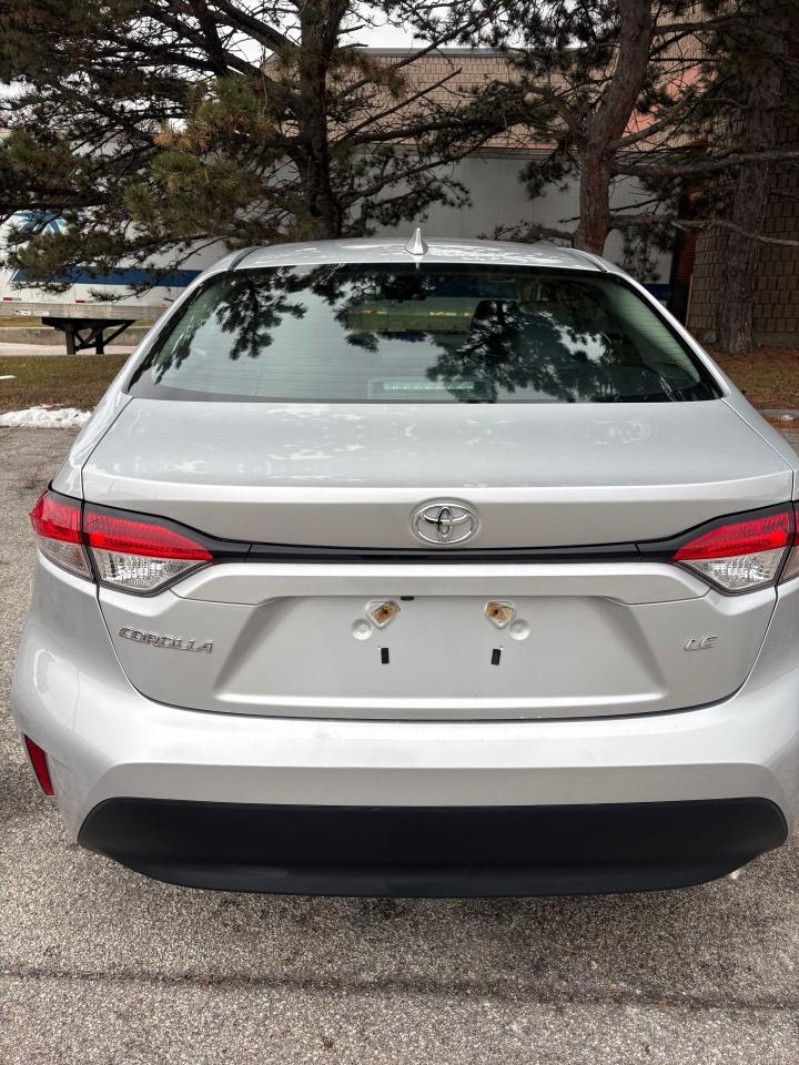 2023 Toyota Corolla LE Photo4