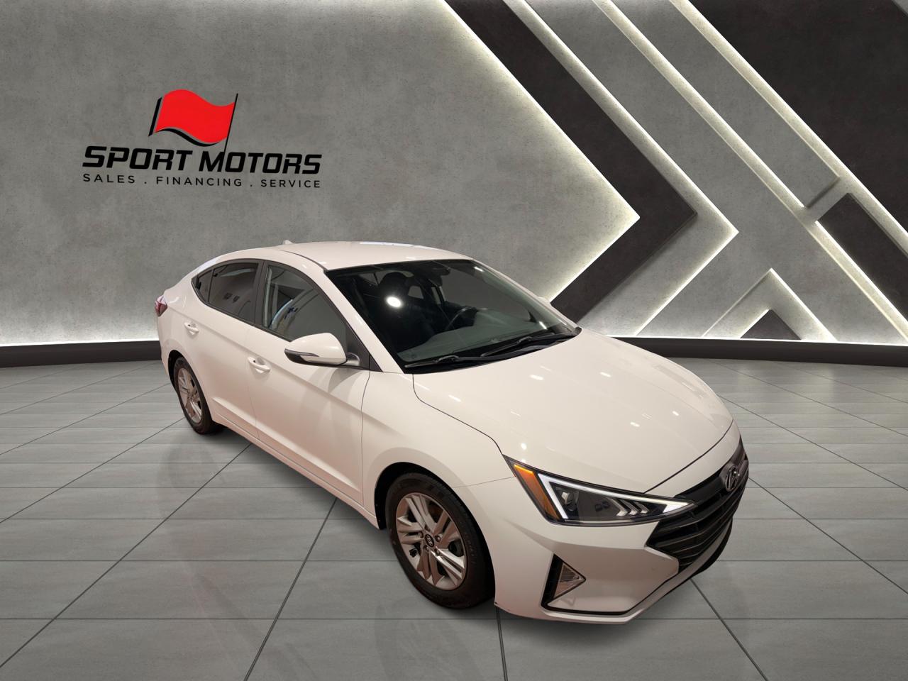 2019 Hyundai Elantra Preferred+Camera+ApplePlay+Blind Spot+LOW KMS! Photo6