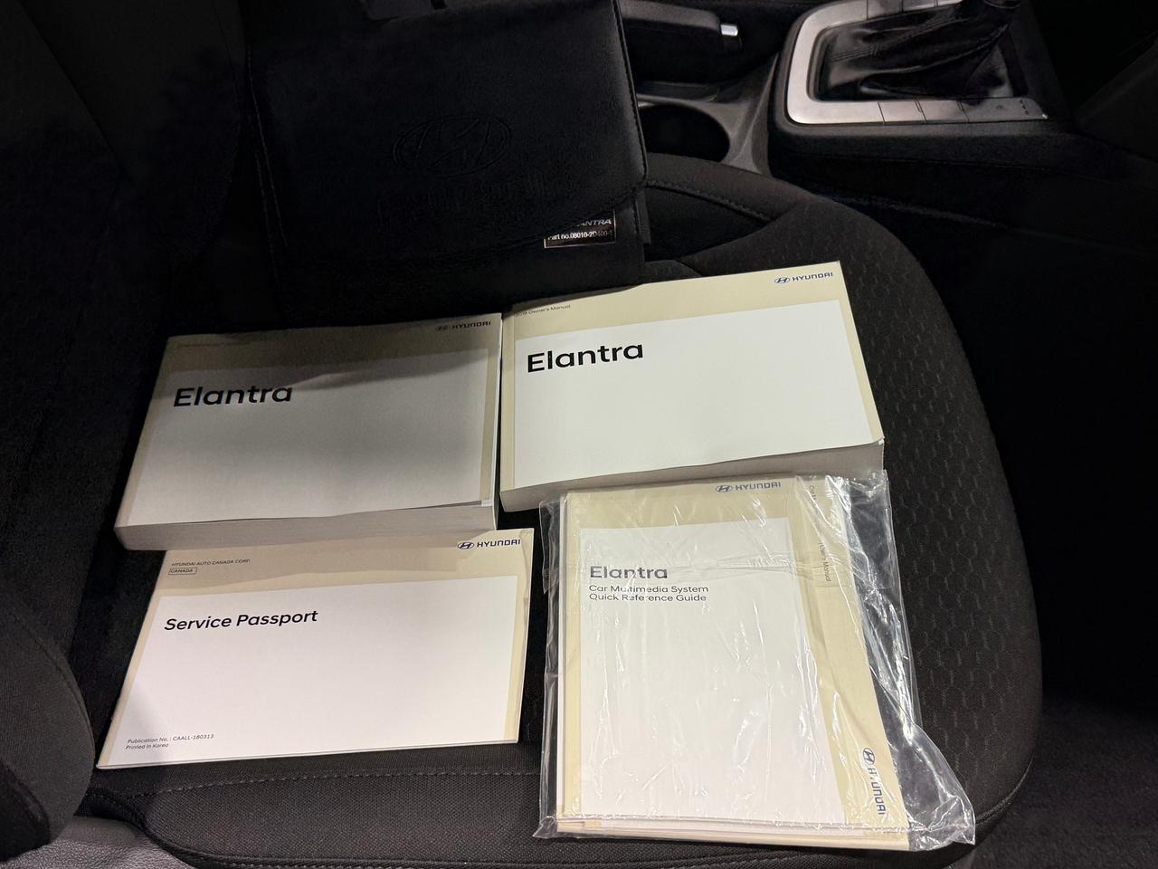 2019 Hyundai Elantra Preferred+Camera+ApplePlay+Blind Spot+LOW KMS! Photo