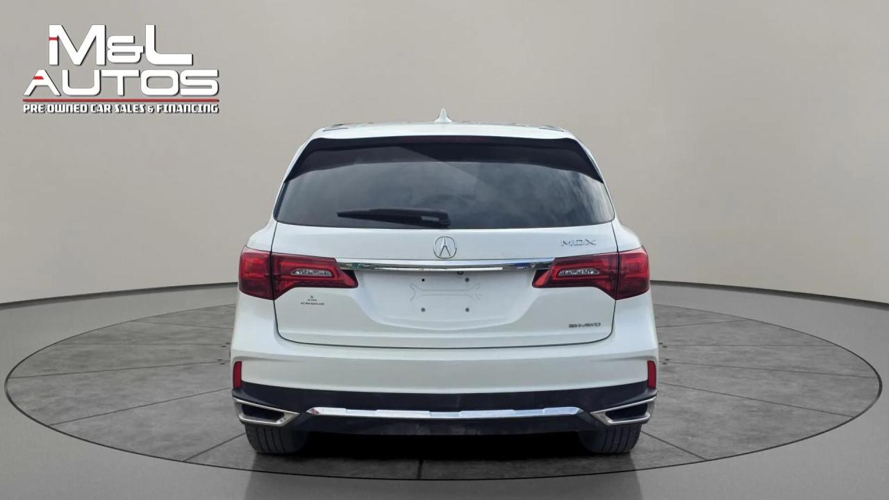 2017 Acura MDX SH-AWD 4DR Photo