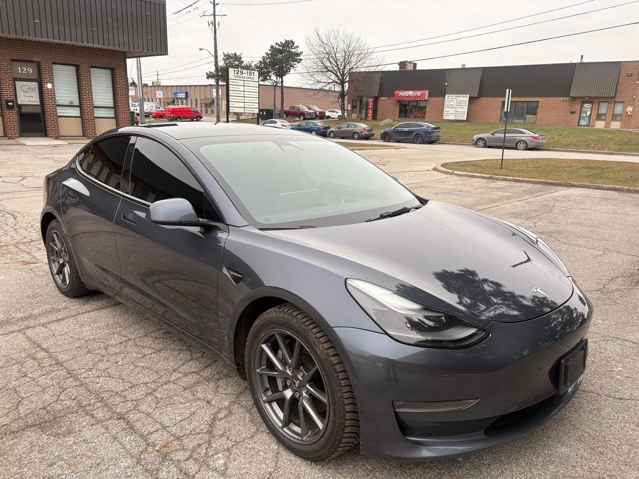 2021 Tesla Model 3 LONG RANGE - Photo #1