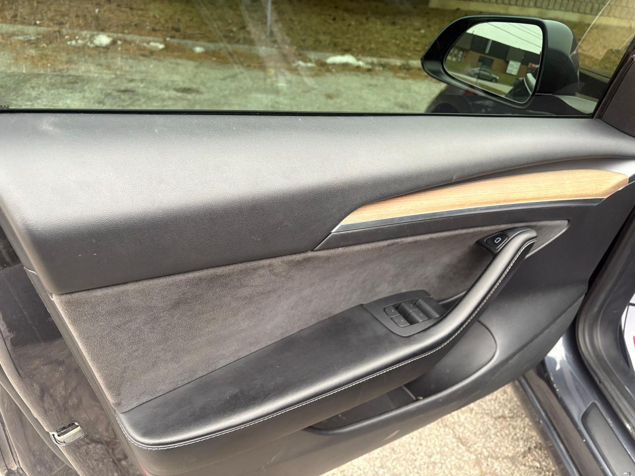 2021 Tesla Model 3 LONG RANGE Photo