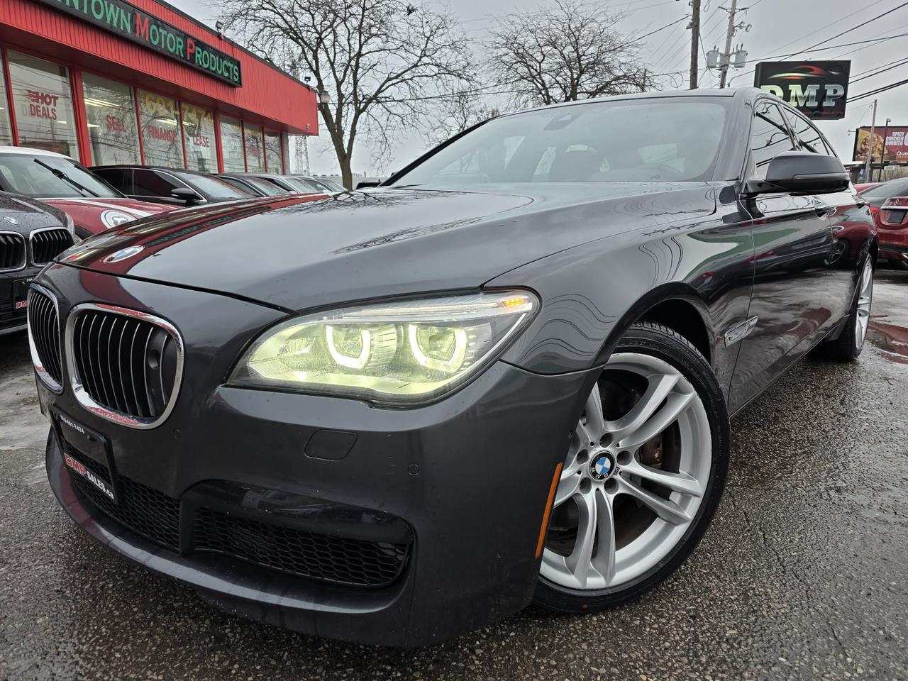 2013 BMW 7 Series 750Li xDrive M Package Photo1