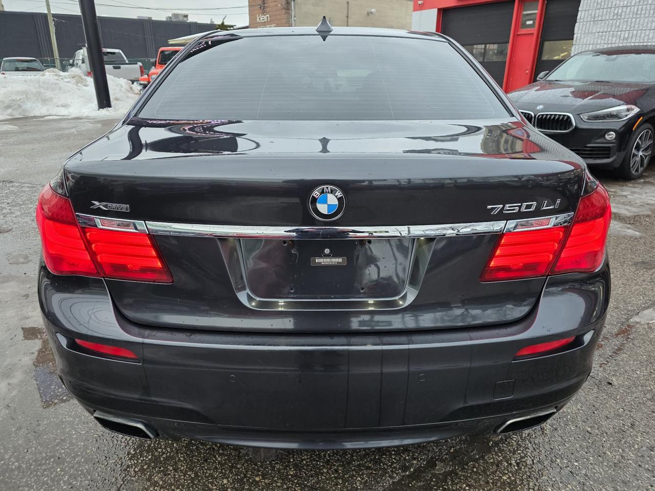2013 BMW 7 Series 750Li xDrive M Package Photo4