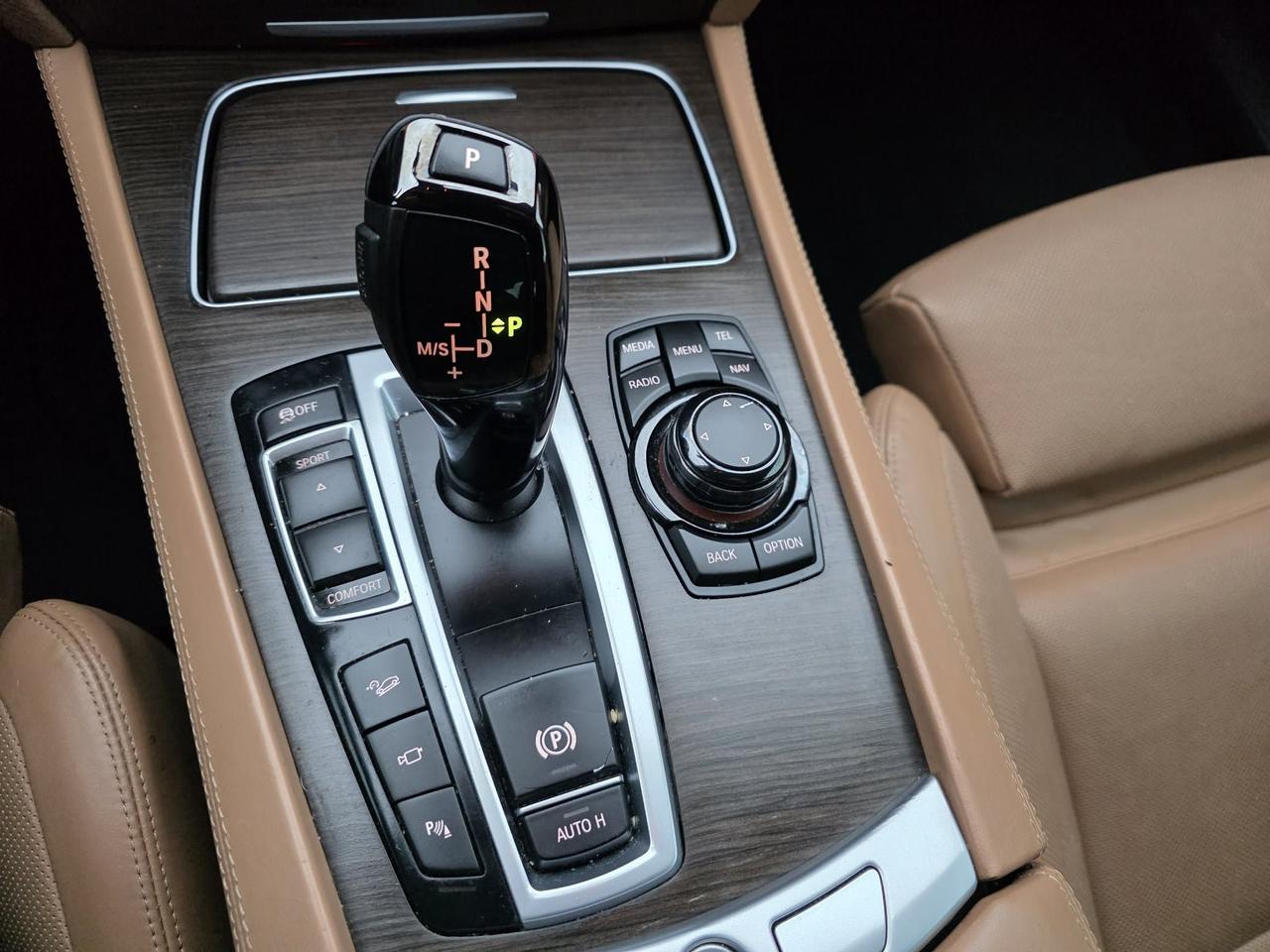 2013 BMW 7 Series 750Li xDrive M Package Photo