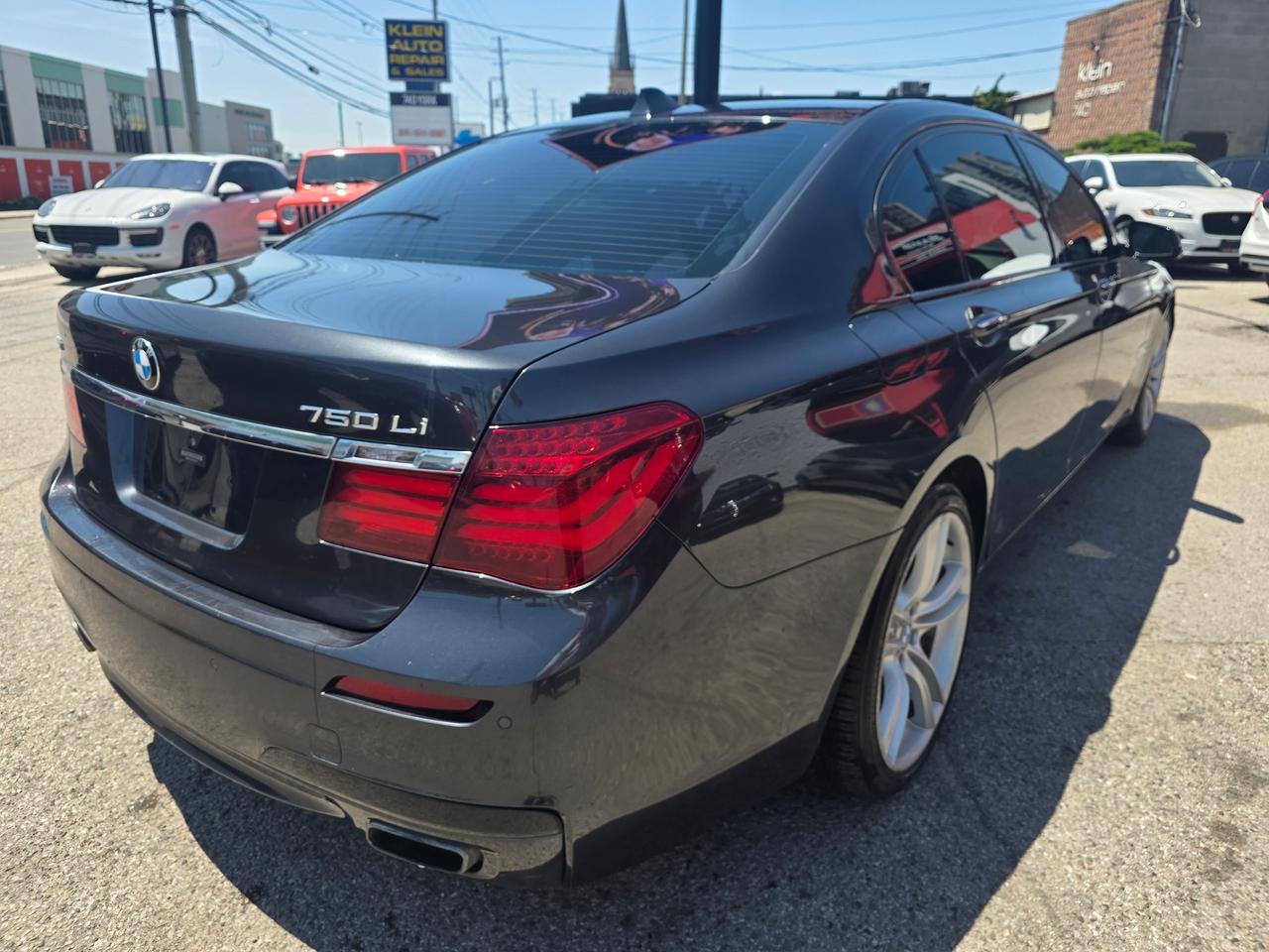 2013 BMW 7 Series 750Li xDrive M Package Photo