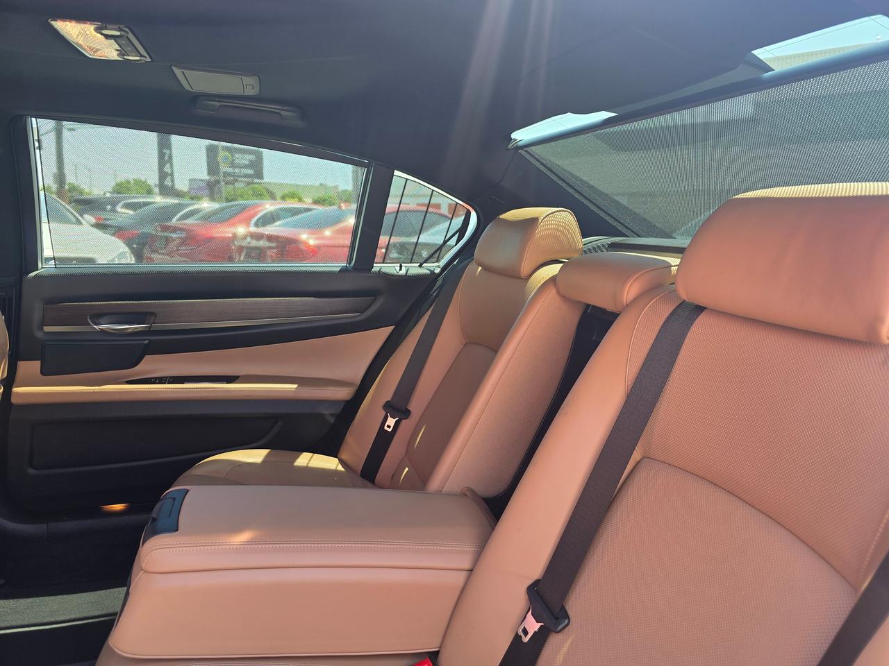 2013 BMW 7 Series 750Li xDrive M Package Photo