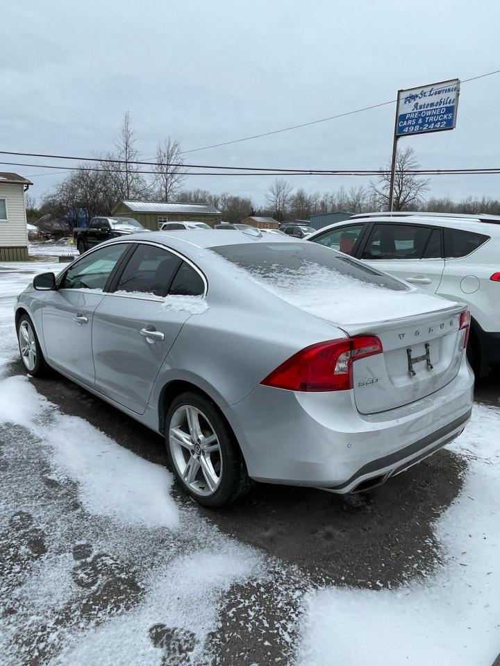 2016 Volvo S60 T5 Special Edition Premier Photo