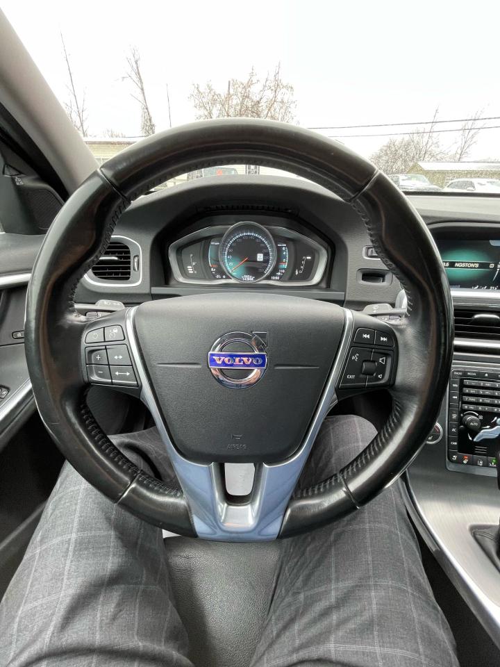 2016 Volvo S60 T5 Special Edition Premier Photo