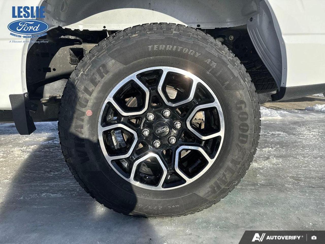 2022 Ford F-150 Lariat 4WD SuperCrew 5.5' Box Photo