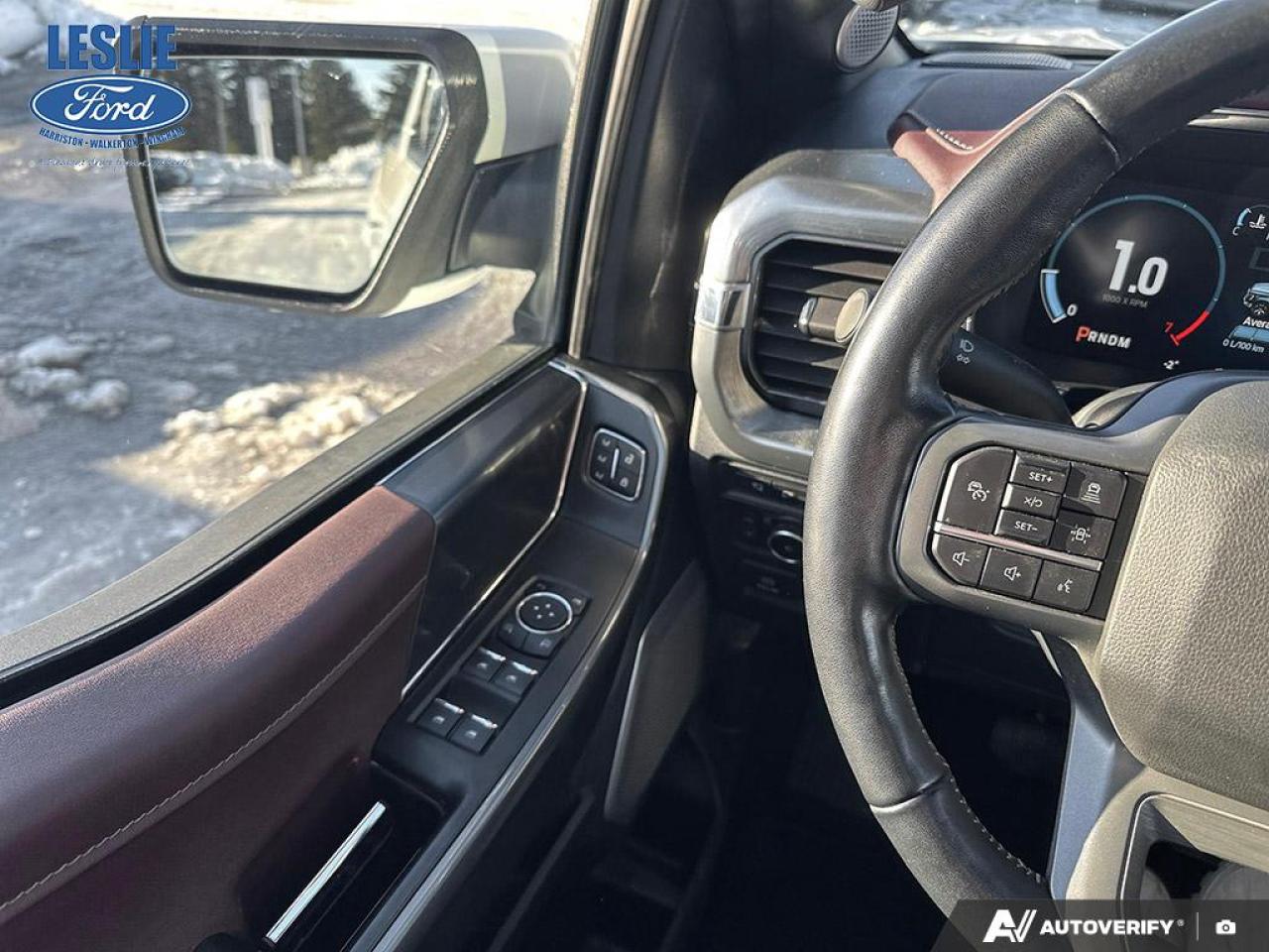 2022 Ford F-150 Lariat 4WD SuperCrew 5.5' Box Photo