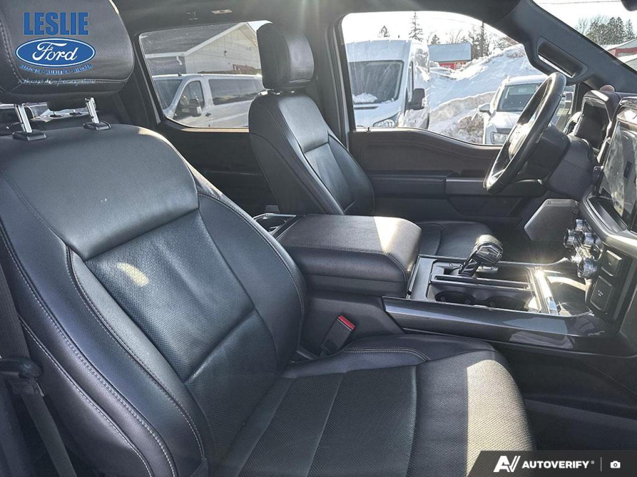 2022 Ford F-150 Lariat 4WD SuperCrew 5.5' Box Photo