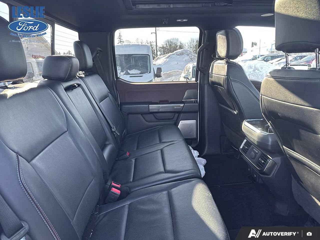 2022 Ford F-150 Lariat Hybrid 4WD SuperCrew 5.5' Box Photo