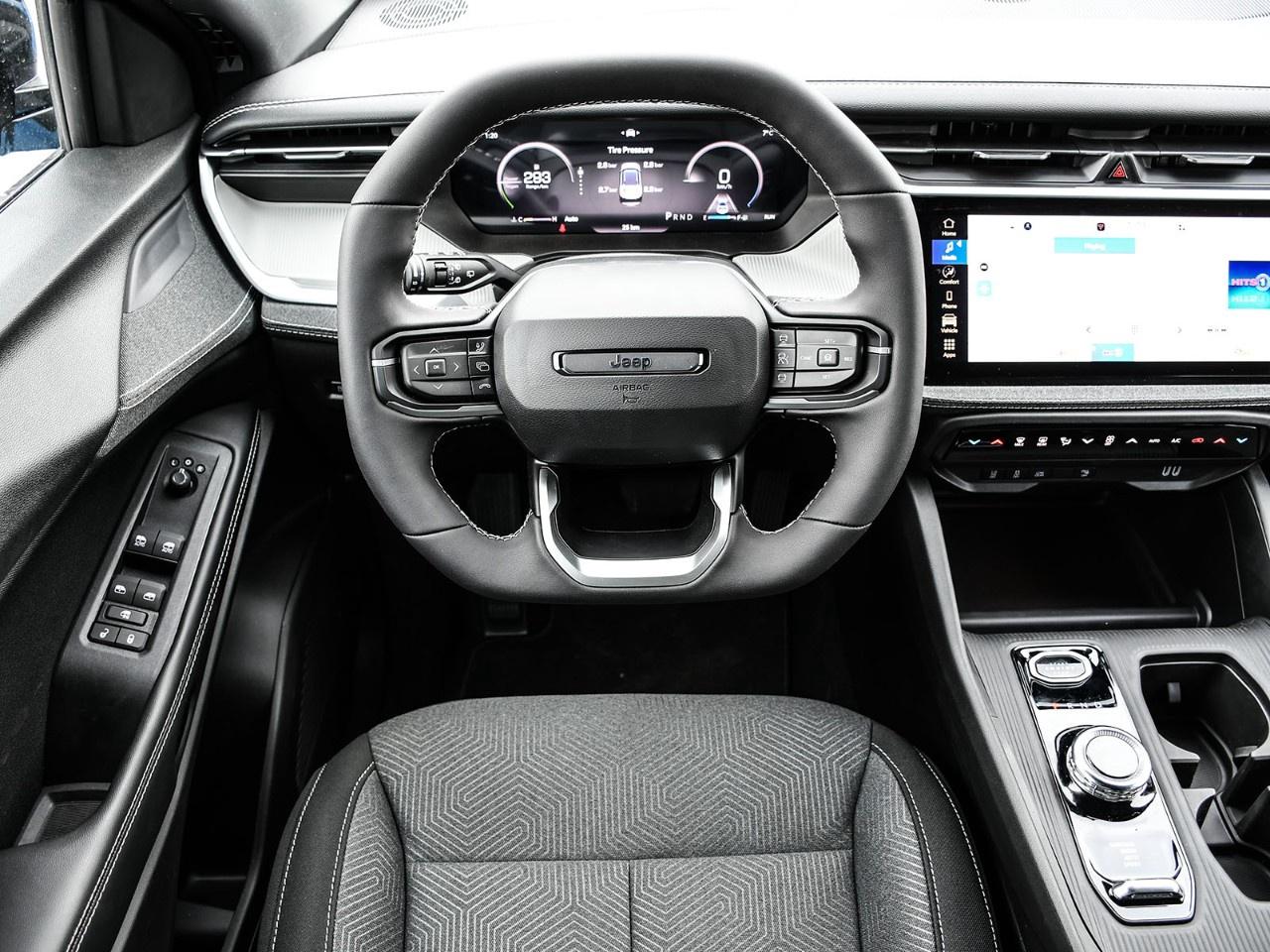 2026 Jeep Cherokee  Photo
