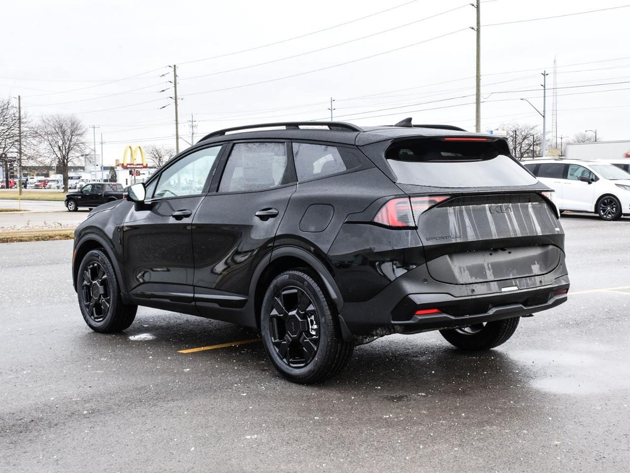 2026 Kia Sportage X-Line Limited w/Black Interior 2026 Kia Sportage – X-Line Limited Photo3