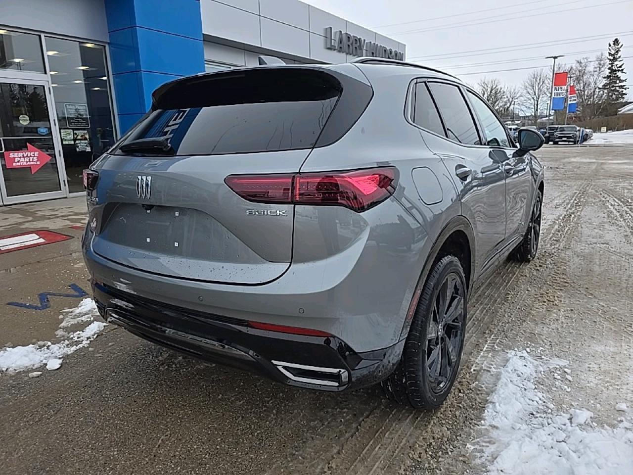 2026 Buick Envision SPORT TOURING Photo2