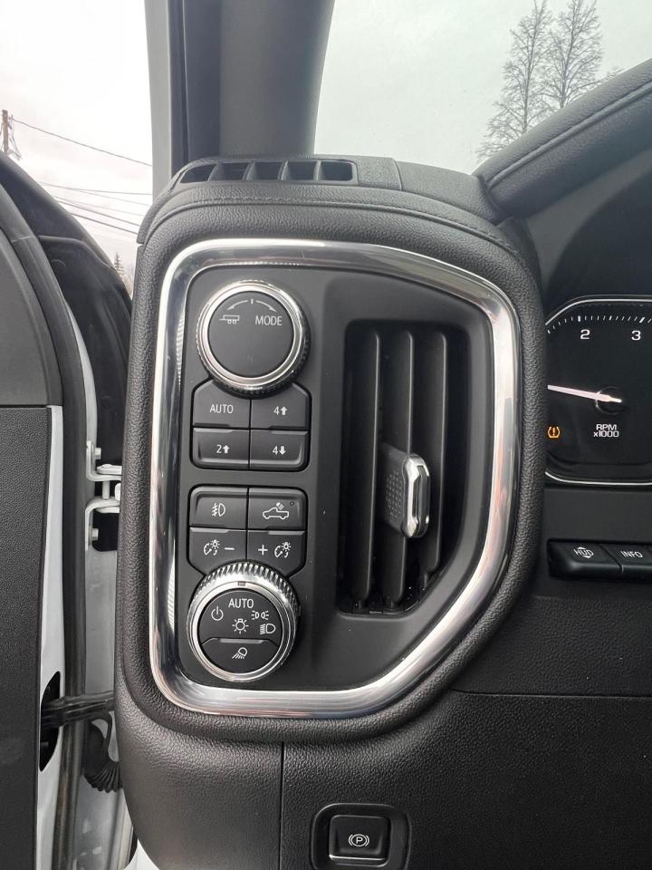 2023 GMC Sierra 2500 Denali Photo